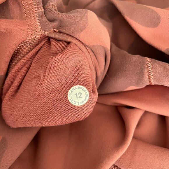 Lululemon 2021 Align High-Rise Pant 28" Camo Print Yoga Leggings Pink 12 - Picture 7 of 7